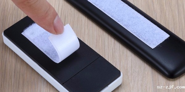 魔术贴在机器设备上使用的护套