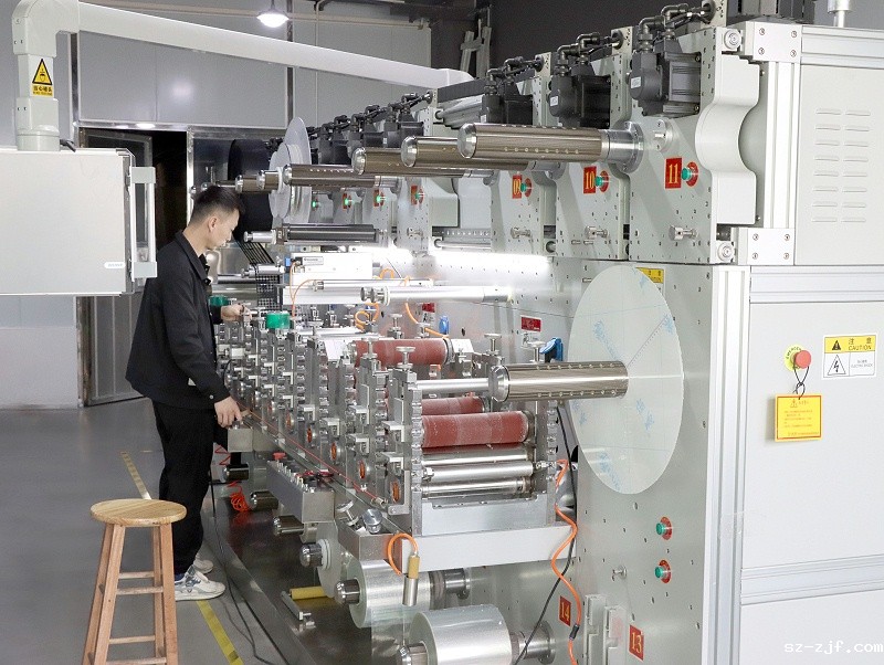 十工位圆刀旋转模切机 (10)