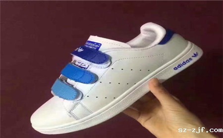 三叶草魔术贴鞋